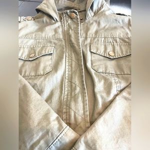 Outer Edge * Woman Jacket Size Large * Hooded Army Green